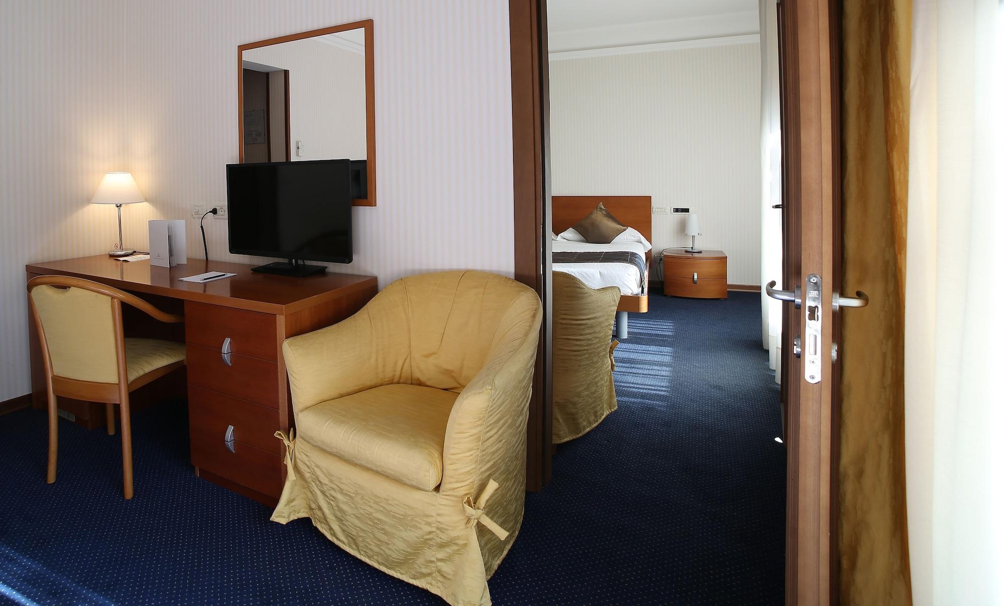 Hotel San Rocco Муджа Экстерьер фото